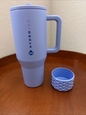 EUC Hydrojug Peri 40oz traveler